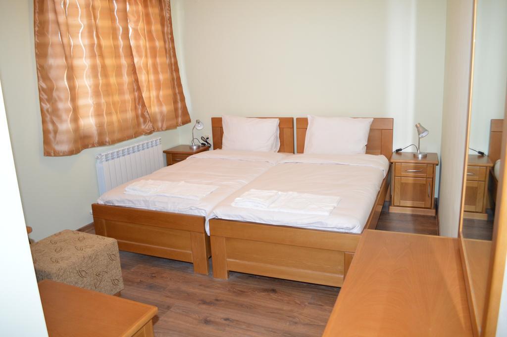 De-Yan Guest House Oreshak  Kamer foto